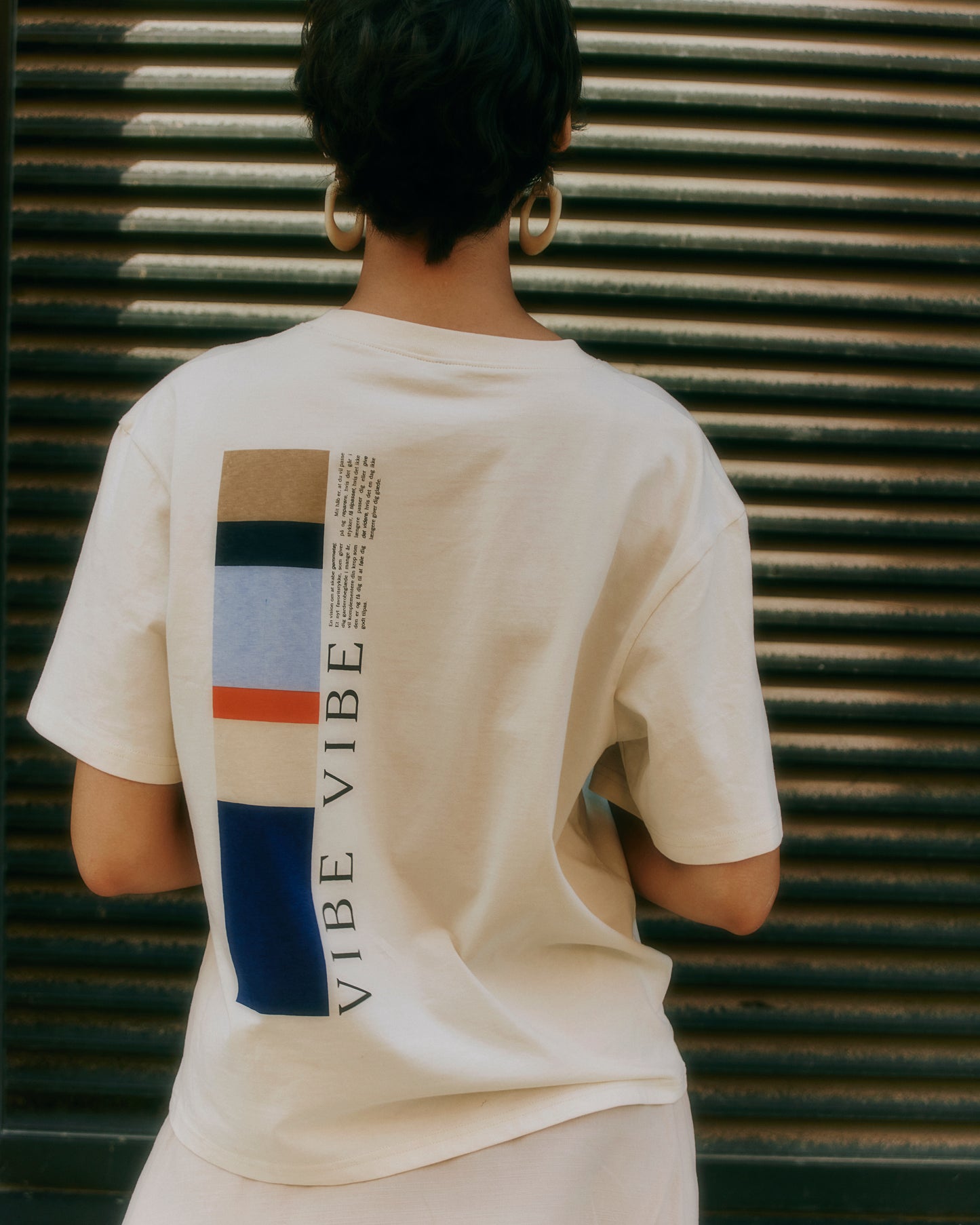VIBE VIBE Logo T-shirt